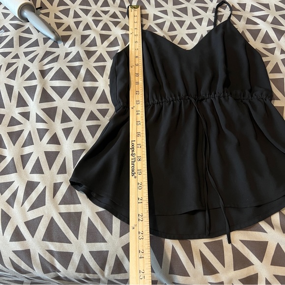 Aritzia Babaton Warren Camisole Black Chiffon Cinched Tie Waist Size XXS - Picture 13 of 13